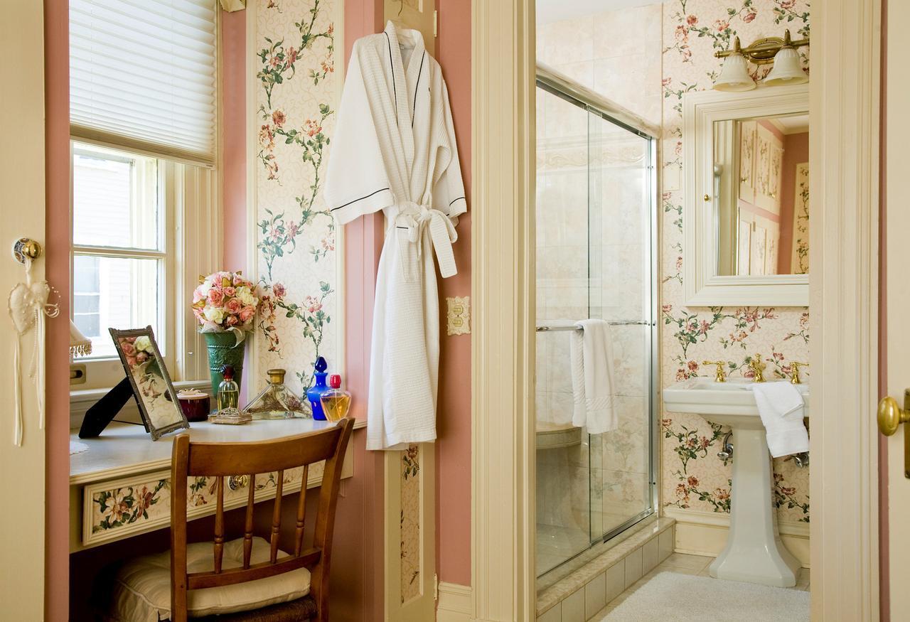 רוצ'סטר A B&B At The Edward Harris House Inn מראה חיצוני תמונה