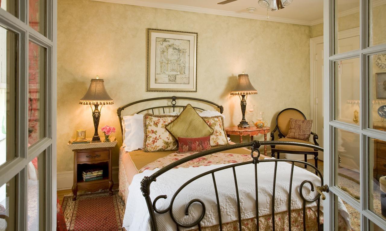 רוצ'סטר A B&B At The Edward Harris House Inn מראה חיצוני תמונה