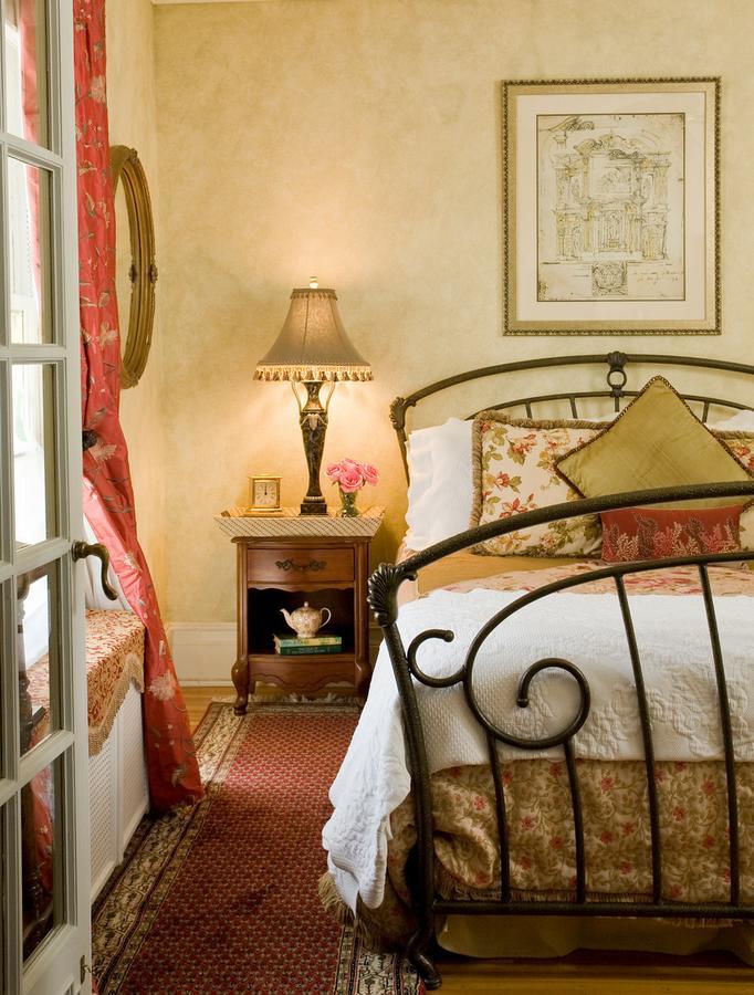 רוצ'סטר A B&B At The Edward Harris House Inn מראה חיצוני תמונה