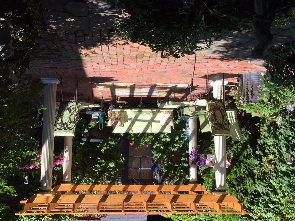 רוצ'סטר A B&B At The Edward Harris House Inn מראה חיצוני תמונה