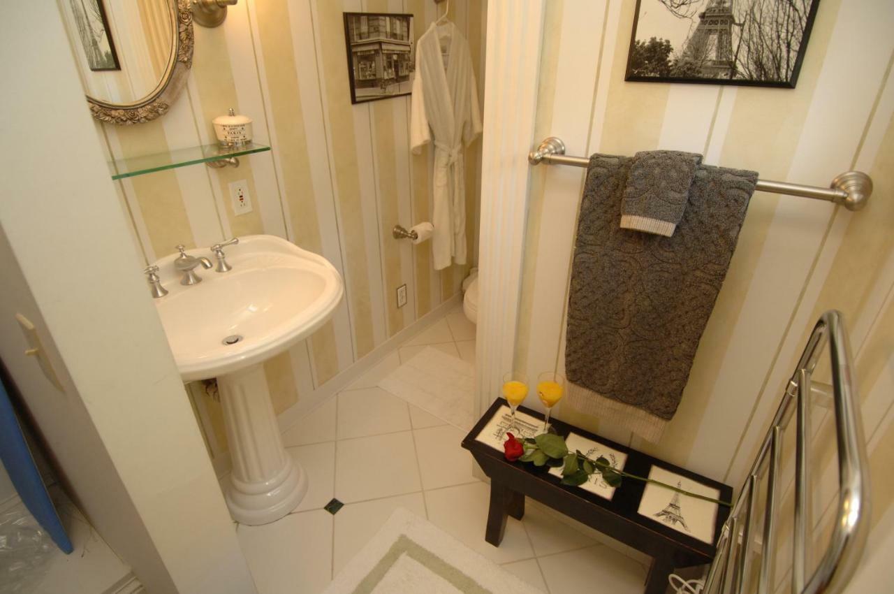 רוצ'סטר A B&B At The Edward Harris House Inn מראה חיצוני תמונה